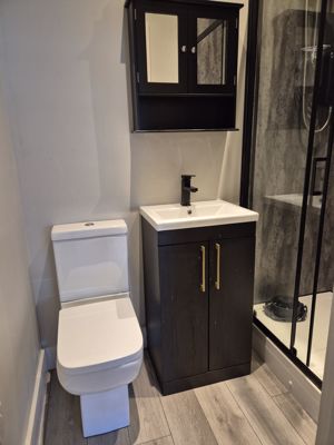 Photo 17- click for photo gallery